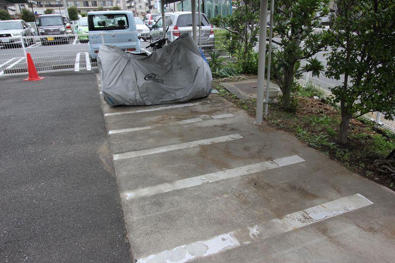 Other common areas. Bike shelter