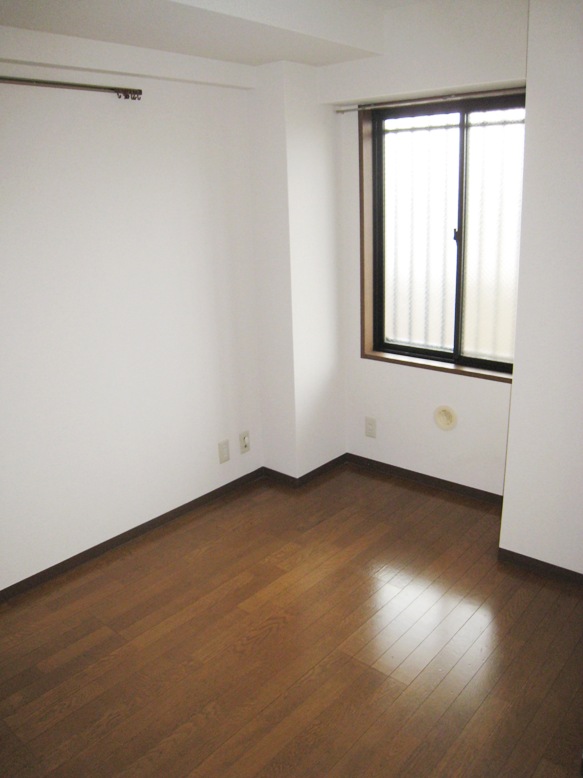 Other. Western-style 5.1 Pledge