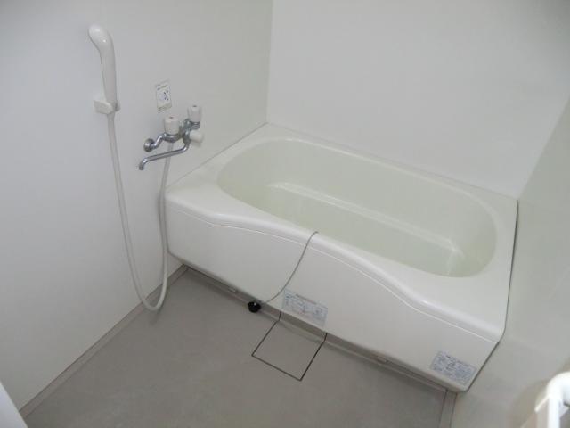Bath. This is useful because it is a bath with a bathroom heating dryer