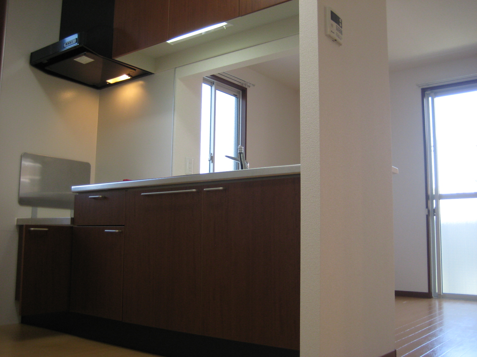 Kitchen. Will be inverted type of photo.