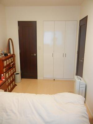 Non-living room. Western-style 1