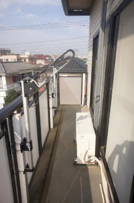 Balcony. Balconies this breadth ・ ・ ・