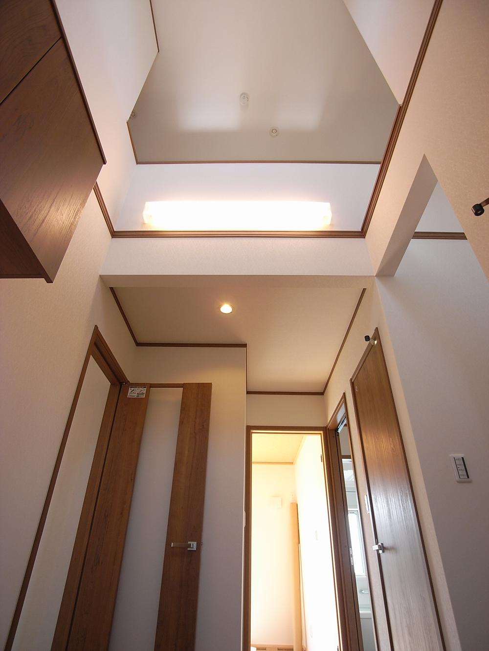 exhibition hall / Showroom. Atrium was taking advantage of the space and the sunshine