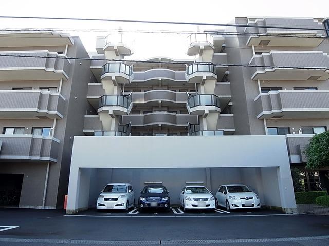 Local appearance photo. RC structure 6-storey