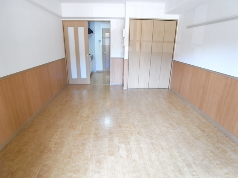 Living and room. What to JR Sobu Line "Tsudanuma" ・  ・ 9 minute walk ☆ 