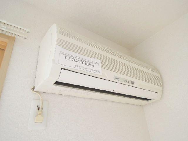 Other Equipment. Happy air-conditioned rooms ・ Summer is also comfortable winter