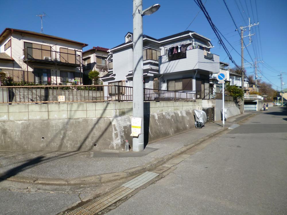 Local land photo. Local (12 May 2013) Shooting