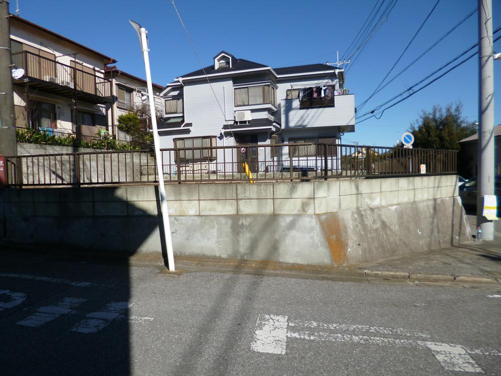 Local land photo. Local (12 May 2013) Shooting