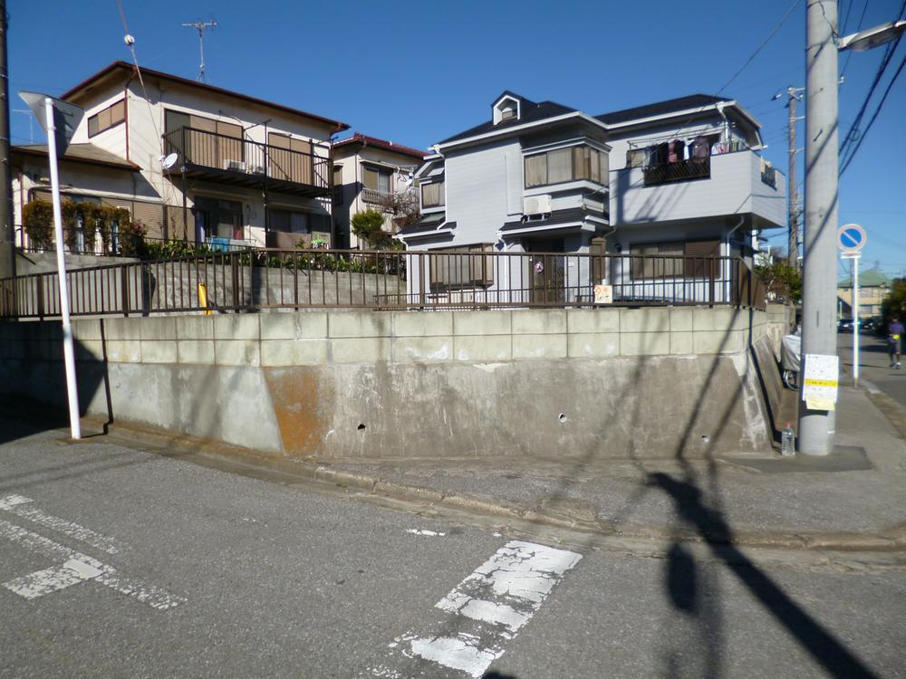 Local land photo. Local (12 May 2013) Shooting