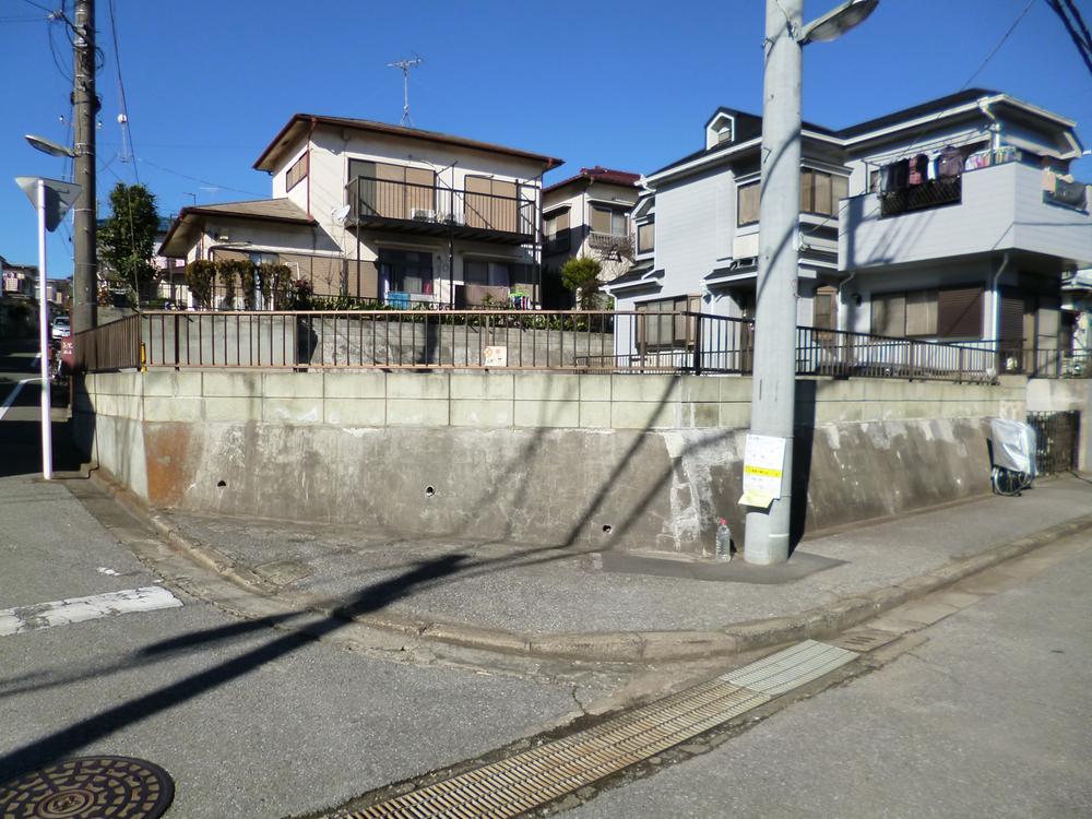 Local land photo. Local (12 May 2013) Shooting