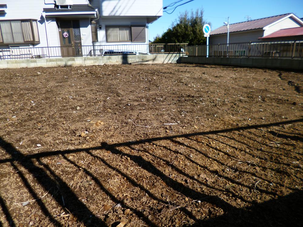 Local land photo. Local (12 May 2013) Shooting