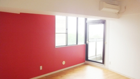 Living and room. Stylish Cross