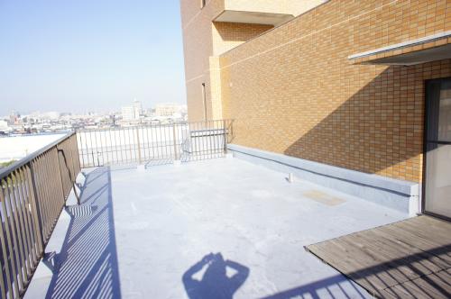 Balcony. While gardening also think of!