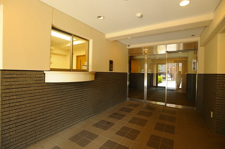 lobby