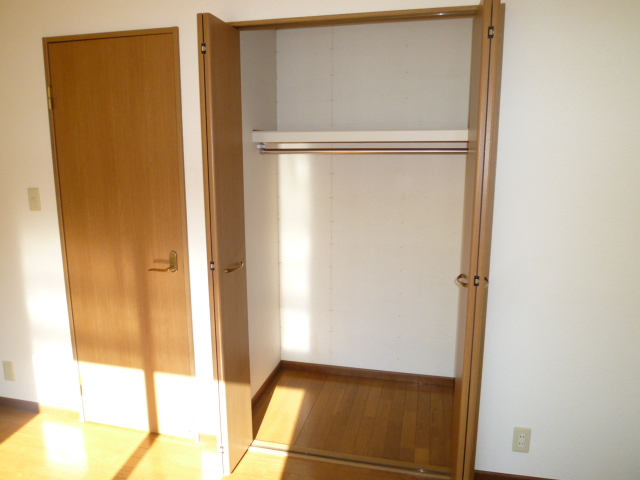 Receipt. Closet is attached