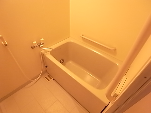 Bath. Warm warm in reheating hot water supply