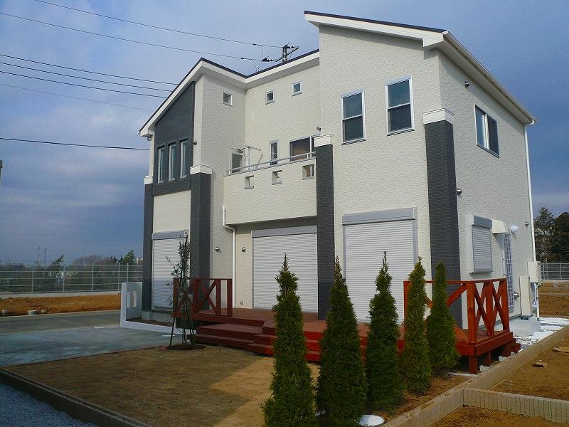 Building plan example (exterior photos). Building plan example