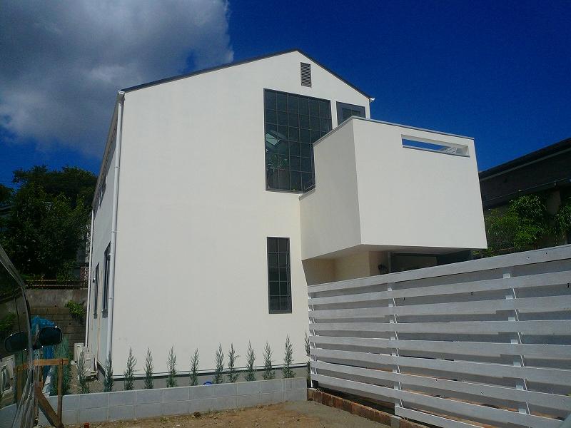 Building plan example (exterior photos). Building plan example