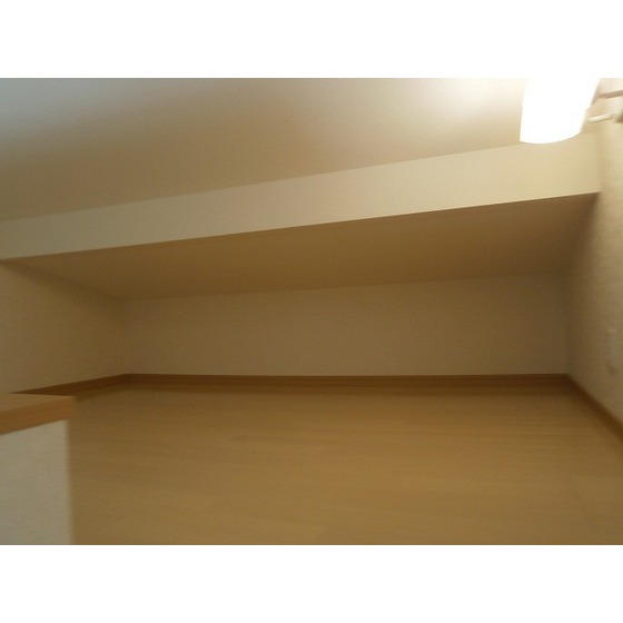 Other room space. loft