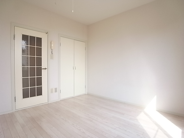 Other room space. Western style room.