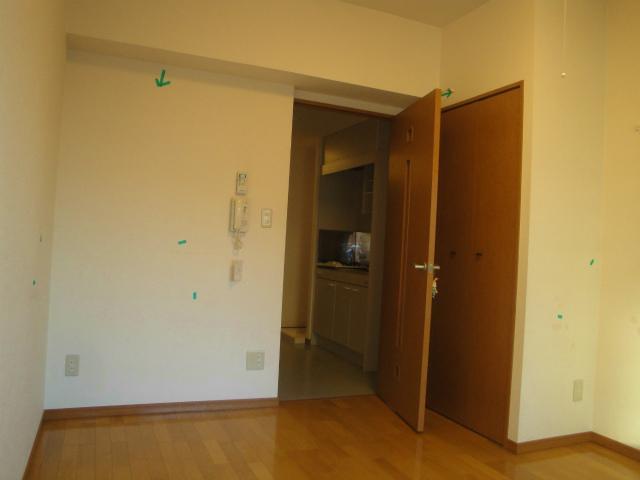 Living and room. This room of beautiful flooring ☆