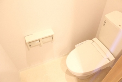 Toilet. It is a warm water washing toilet seat ☆