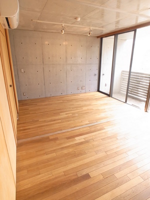 Living and room. I was to live in this room