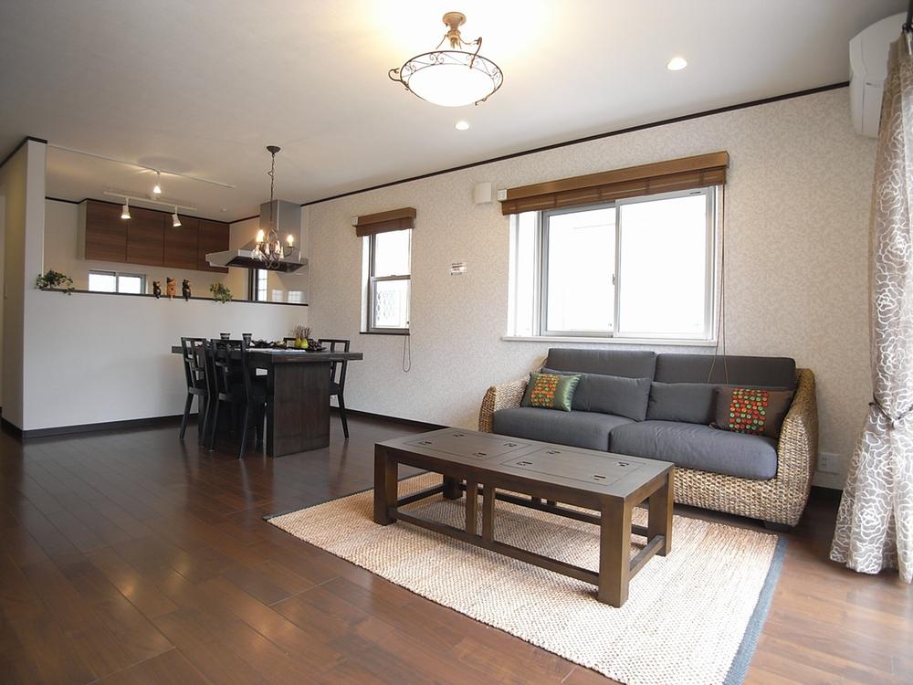 Building plan example (introspection photo). Living