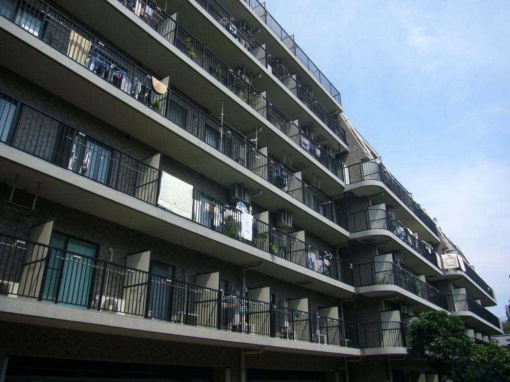 Local appearance photo.  ◆ Exterior photos (11 May 2013) Shooting