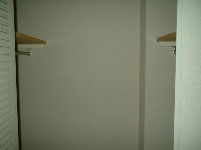 Receipt. Even if many clothes is a closet with a peace of mind