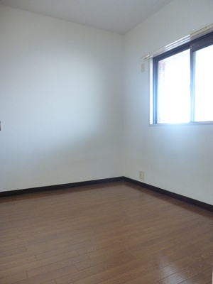 Living and room. 4.5 Pledge Western-style ☆ Also it comes with a large-capacity storage!