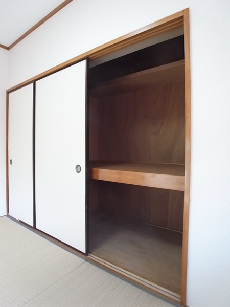 Receipt. Housed compartment type!