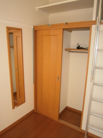 Receipt. Same type of room