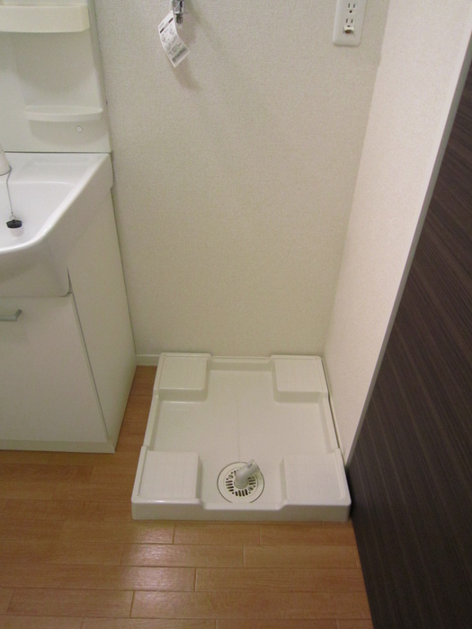 Other Equipment. ☆ Able If brokerage commissions 0.525-month ☆