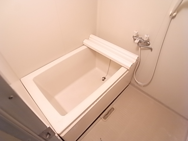 Bath. Water around is finishing very clean.