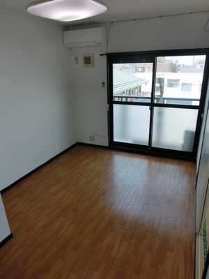 Living and room. Bright Western-style