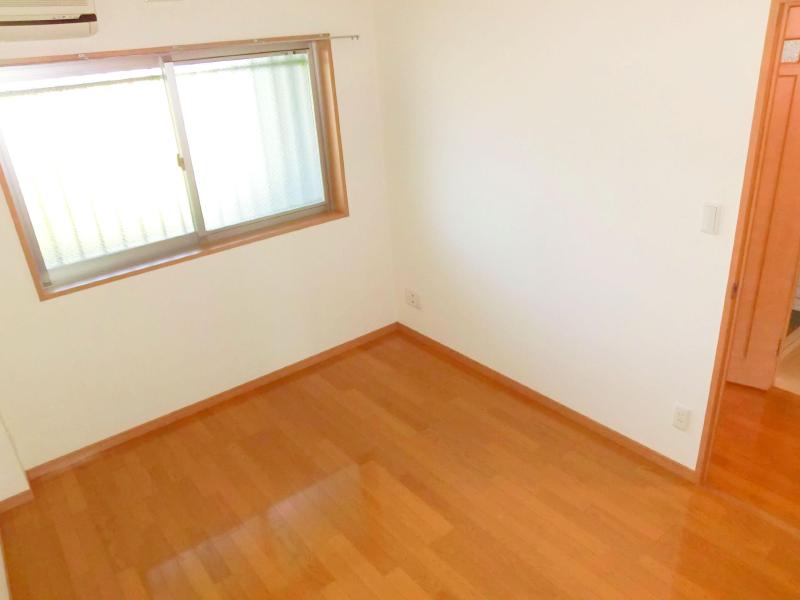 Living and room. It is a quiet residential area