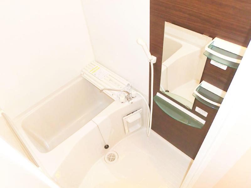 Bath. Bathroom to heal fatigue of the day