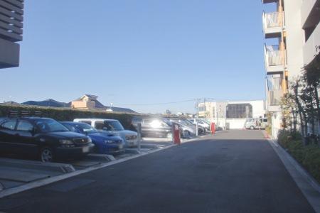 Parking lot