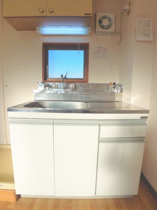 Kitchen. ☆ Able If brokerage commissions 0.525-month ☆