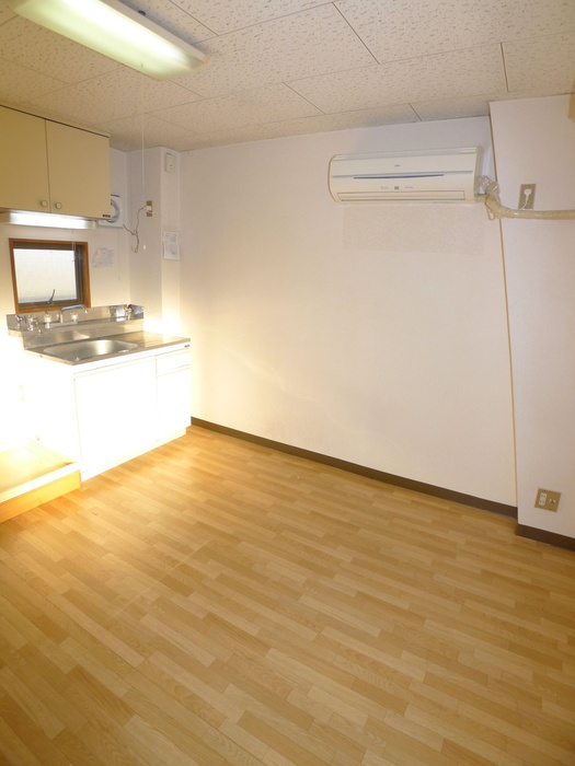 Kitchen. ☆ The room looking for Able Shimousa Zhongshan shop ☆ 047-302-8118 ☆