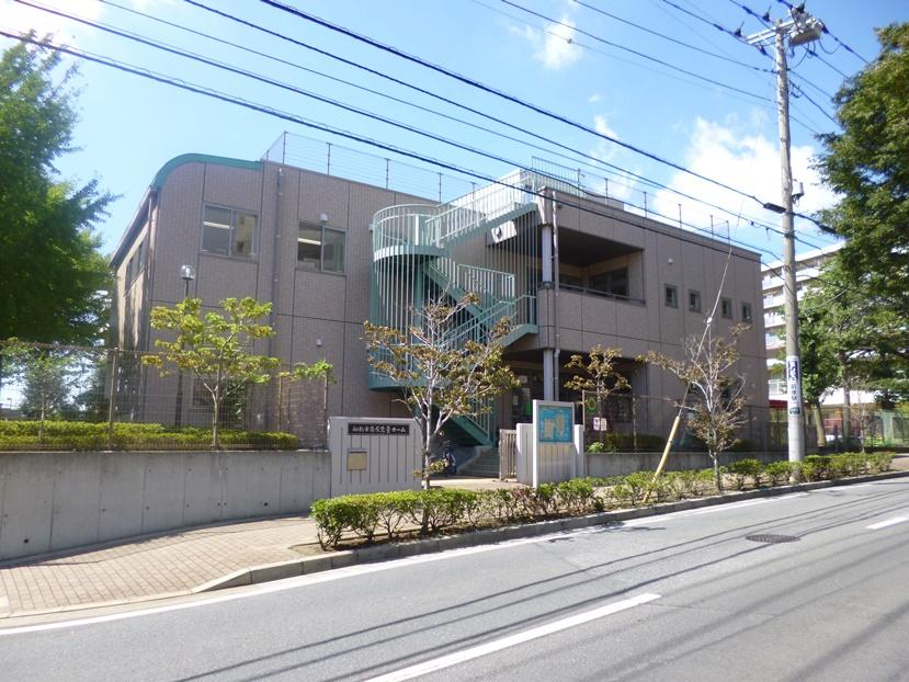 kindergarten ・ Nursery. Maehara children home to 200m