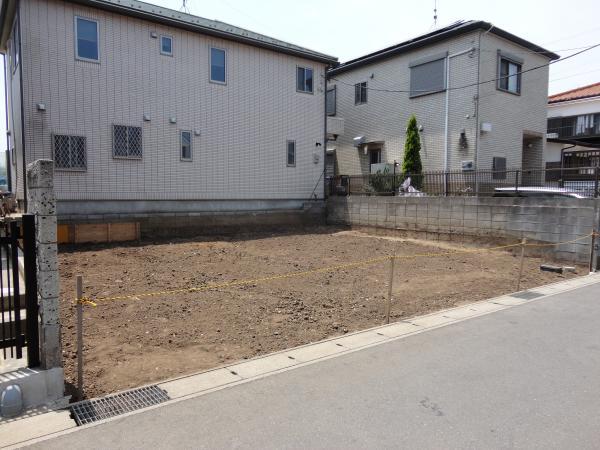 Local land photo. Flat-shaped land