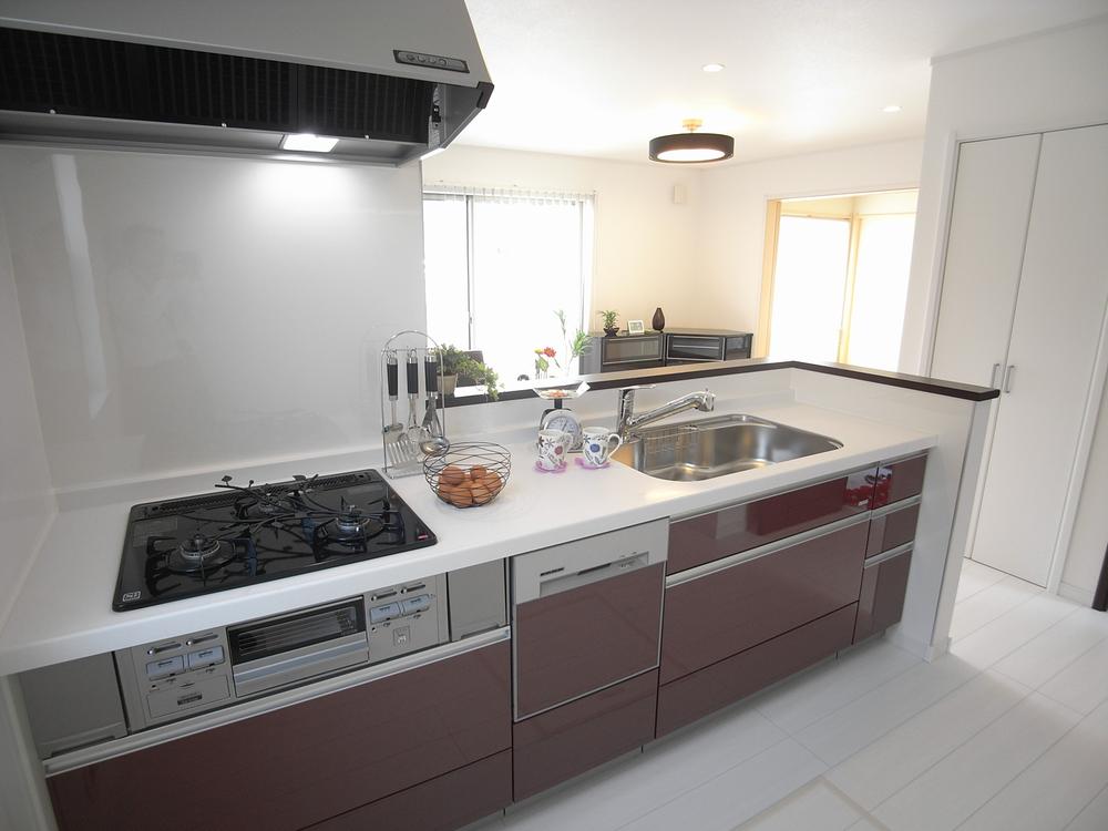 Other building plan example. Building plan example building price   14 million yen, While enjoying the building area 92.57 sq m conversation cuisine also enjoy the kitchen