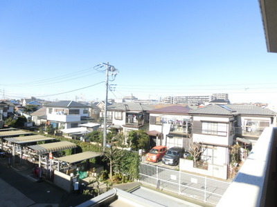 View. Located in a quiet residential area