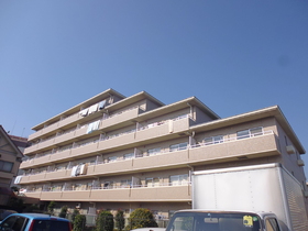 Building appearance.  ☆ Large condominium ☆