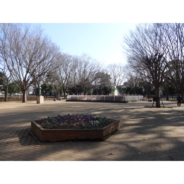 park. 489m until Yakuendai park (park)