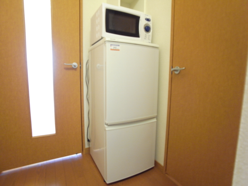 Other Equipment. Refrigeration Lecture & microwave conditioning is I am happy! 