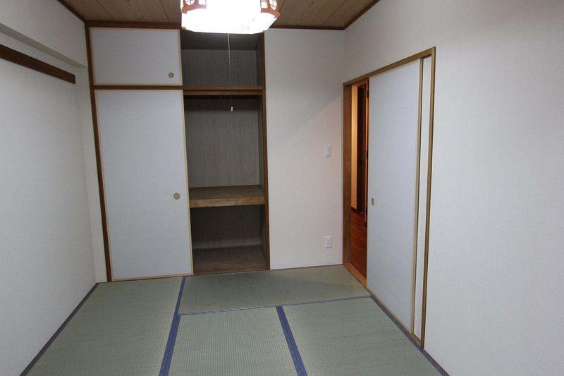 Non-living room. Japanese-style room 6 quires