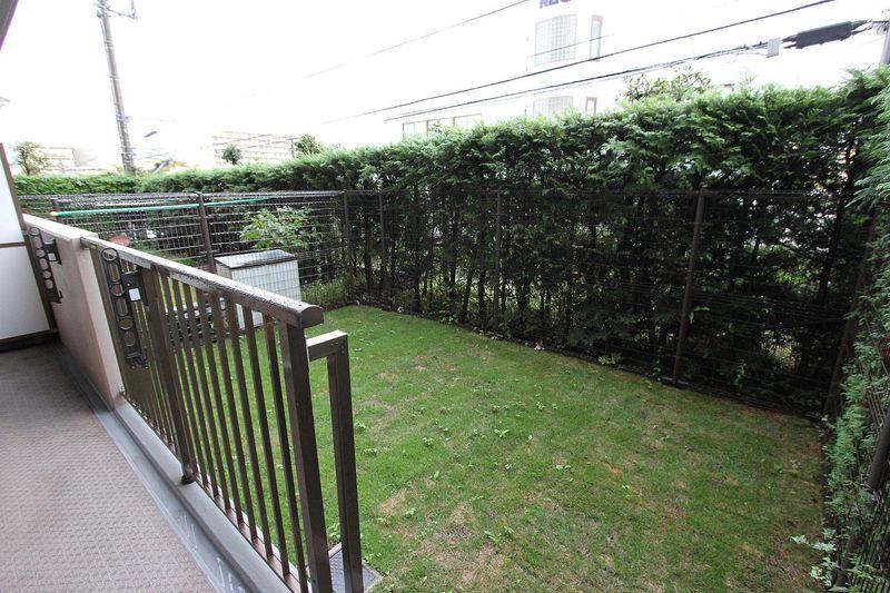 Balcony. Private garden